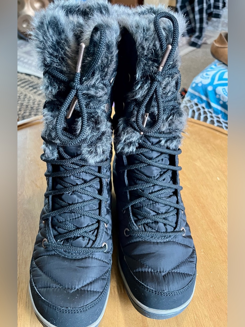Columbia Minx IV BL1886-010 Women’s 6.5 Black Waterproof Winter Snow Boots Fur